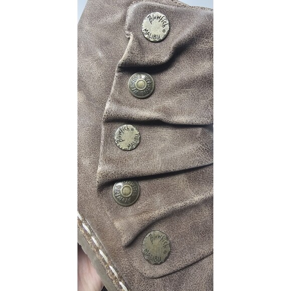 Blowfish Women's Malibu Cozy Up Vegan Ankle Boots Flat Size 8.5 Brown Buttons - Picture 12 of 13